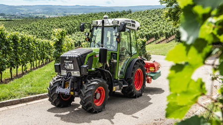 Fendt traktor 200 Vario på vej - TBS